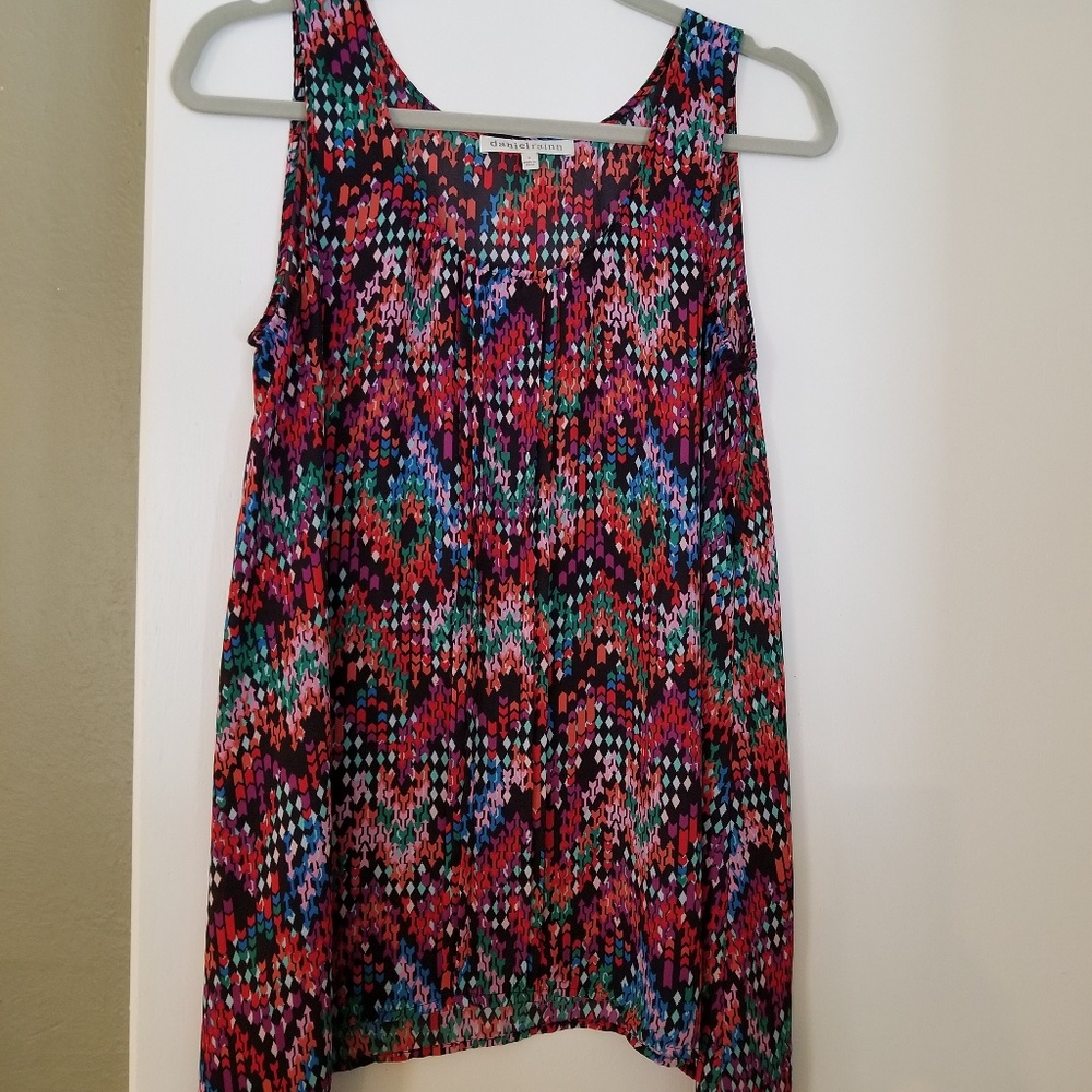 Arrow print tank blouse